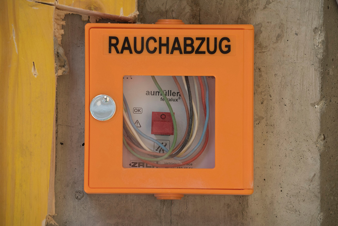 Rauchwärme­abzug bei Elektrotechnik Ziesmann in Hünfeld